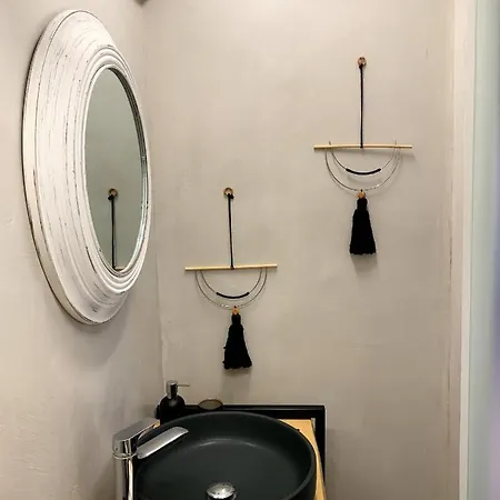 F.t.p Luxury Apartment