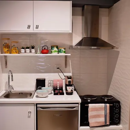 F.t.p Luxury Патра